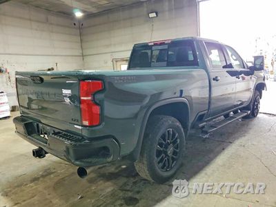 Trzecie zdjęcie samochodu z tyłu: 2026 CHEVROLET SILVERADO K2500 HEAVY DUTY LTZ VIN:1GC4KPEYXTF113586 - miniatura