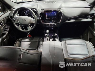 Zdjęcie 8 z 14 samochodu: 2023 CHEVROLET TRAVERSE PREMIER VIN:1GNERKKW3PJ317548 - miniatura