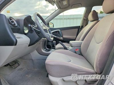 Zdjęcie 7 z 14 samochodu: 2007 TOYOTA RAV4 BASE VIN:JTMBK33V976025689 - miniatura