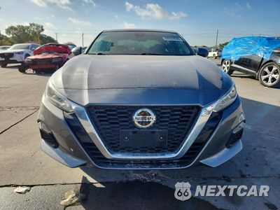 Piąte zdjęcie samochodu w środku: 2021 NISSAN ALTIMA SV VIN:1N4BL4DV8MN344252 - miniatura
