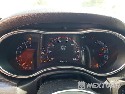 Zdjęcie 9 z 13 samochodu: 2014 JEEP GRAND CHEROKEE LIMITED VIN:1C4RJFBG5EC156901 - miniatura