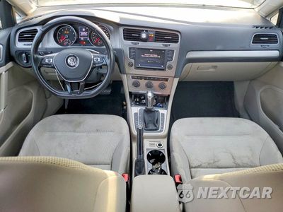Zdjęcie 8 z 13 samochodu: 2017 VOLKSWAGEN GOLF SPORTWAGEN S VIN:3VW017AU6HM502752 - miniatura