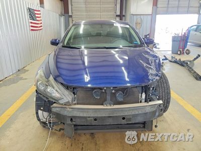 Piąte zdjęcie samochodu w środku: 2017 NISSAN ALTIMA 2.5 SR VIN:1N4AL3AP8HC486680 - miniatura