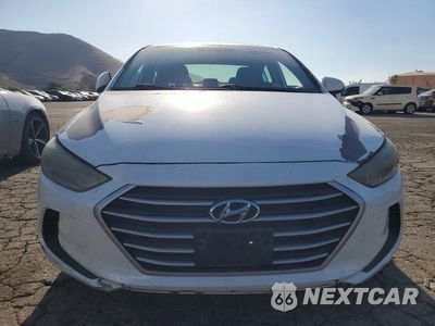 Piąte zdjęcie samochodu w środku: 2017 HYUNDAI ELANTRA SE VIN:5NPD74LF6HH165893 - miniatura