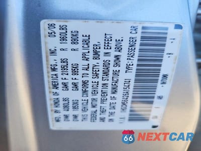 Zdjęcie 12 z 12 samochodu: 2006 HONDA ACCORD LX VIN:1HGCM56426A154741 - miniatura