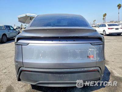 Zdjęcie 6 z 12 samochodu: 2026 TESLA MODEL Y VIN:7SAYGDEE9TF336586 - miniatura