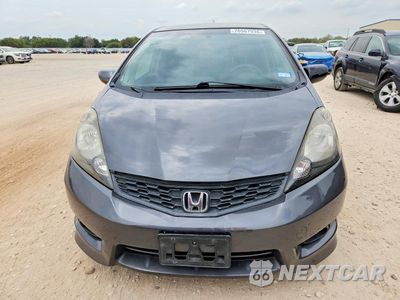 Piąte zdjęcie samochodu w środku: 2013 HONDA FIT SPORT VIN:JHMGE8H53DC007428 - miniatura