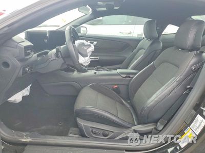 Zdjęcie 7 z 12 samochodu: 2024 FORD MUSTANG VIN:1FA6P8TH7R5126156 - miniatura