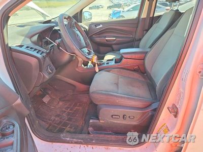 Zdjęcie 7 z 14 samochodu: 2017 FORD ESCAPE SE VIN:1FMCU9G98HUC81510 - miniatura