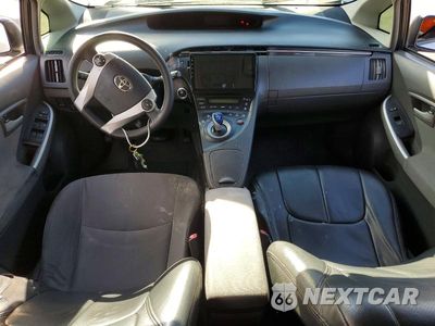 Zdjęcie 8 z 12 samochodu: 2010 TOYOTA PRIUS II VIN:JTDKN3DU1A0078653 - miniatura