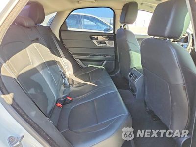 Zdjęcie 10 z 13 samochodu: 2018 JAGUAR XF PREMIUM VIN:SAJBD4FX0JCY71393 - miniatura