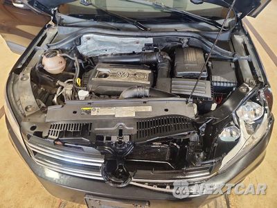 Zdjęcie 12 z 13 samochodu: 2017 VOLKSWAGEN TIGUAN S VIN:WVGAV7AXXHK019399 - miniatura