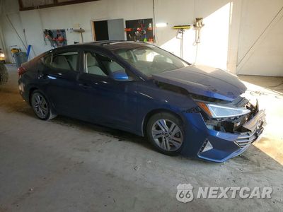 Czwarte zdjęcie samochodu z boku: 2020 HYUNDAI ELANTRA VALUE EDITION VIN:5NPD84LF6LH561487 - miniatura