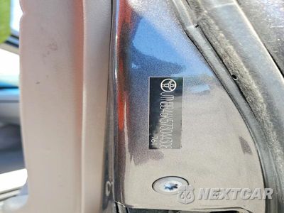 Zdjęcie 12 z 12 samochodu: 2007 TOYOTA CAMRY HYBRID VIN:JTNBB46K573044308 - miniatura