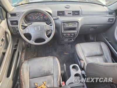 Zdjęcie 8 z 13 samochodu: 1999 HONDA CR-V EX VIN:JHLRD1863XC036979 - miniatura