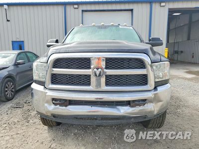 Piąte zdjęcie samochodu w środku: 2016 RAM 2500 ST VIN:3C6UR5HJ4GG237203 - miniatura