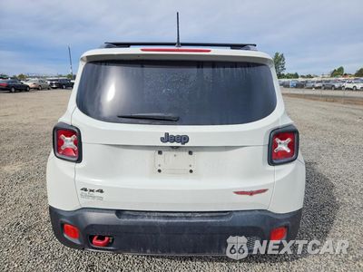 Zdjęcie 6 z 13 samochodu: 2015 JEEP RENEGADE TRAILHAWK VIN:ZACCJBCT0FPB63217 - miniatura