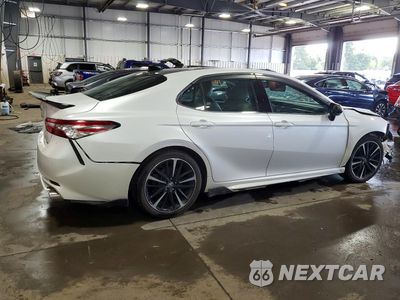 Trzecie zdjęcie samochodu z tyłu: 2018 TOYOTA CAMRY XSE V6 VIN:4T1BZ1HK6JU003842 - miniatura