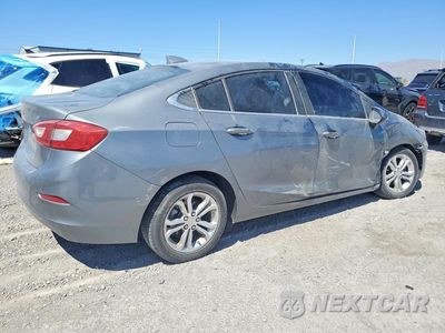Trzecie zdjęcie samochodu z tyłu: 2019 CHEVROLET CRUZ LT VIN:1G1BE5SM9K7115366 - miniatura