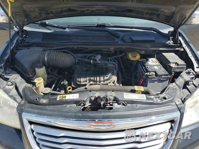 Zdjęcie 12 z 13 samochodu: 2015 CHRYSLER TOWN & COUNTRY TOURING L VIN:2C4RC1CG6FR597652 - miniatura