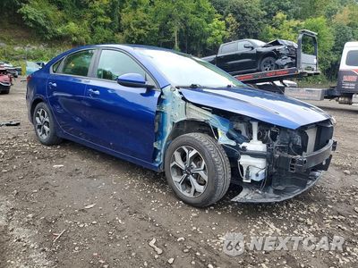 Czwarte zdjęcie samochodu z boku: 2020 KIA FORTE LXS VIN:3KPF24AD9LE197260 - miniatura