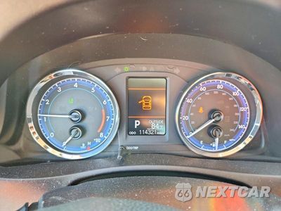 Zdjęcie 9 z 12 samochodu: 2019 TOYOTA COROLLA LE VIN:5YFBURHE9KP866080 - miniatura