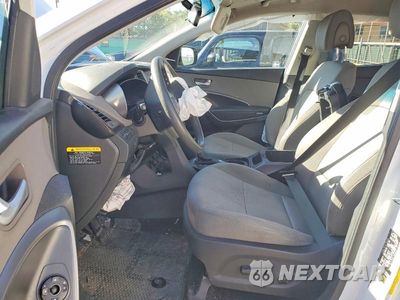 Zdjęcie 7 z 12 samochodu: 2017 HYUNDAI SANTA FE SPORT 2.4L VIN:5XYZUDLB8HG421812 - miniatura