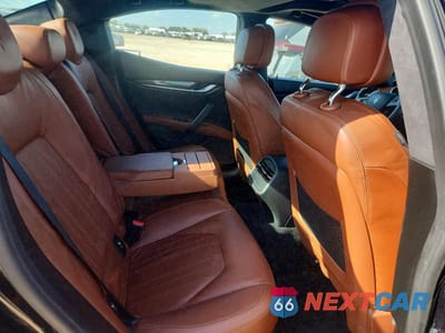 Zdjęcie 10 z 12 samochodu: 2014 MASERATI GHIBLI S VIN:ZAM57RTA2E1117781 - miniatura