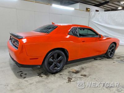 Trzecie zdjęcie samochodu z tyłu: 2017 DODGE CHALLENGER SXT VIN:2C3CDZAGXHH542803 - miniatura