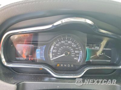Zdjęcie 9 z 13 samochodu: 2013 LINCOLN MKT VIN:2LMHJ5AT1DBL58654 - miniatura