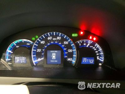 Zdjęcie 9 z 12 samochodu: 2012 TOYOTA CAMRY HYBRID XLE VIN:4T1BD1FK2CU034266 - miniatura