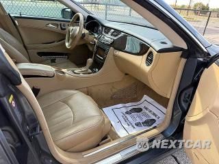 Piąte zdjęcie samochodu w środku: 2010 MERCEDES-BENZ CLS 550 VIN:WDDDJ7CB6AA162236 - miniatura