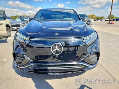 Piąte zdjęcie samochodu w środku: 2023 MERCEDES-BENZ EQS SUV 580 4MATIC VIN:4JGDM4EB7PA015411 - miniatura