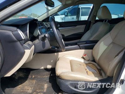 Zdjęcie 7 z 12 samochodu: 2017 NISSAN MAXIMA 3.5 SV VIN:1N4AA6AP9HC395294 - miniatura