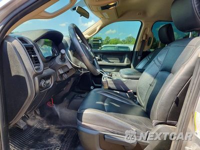 Zdjęcie 7 z 13 samochodu: 2019 RAM 2500 TRADESMAN VIN:3C6UR5CLXKG595617 - miniatura