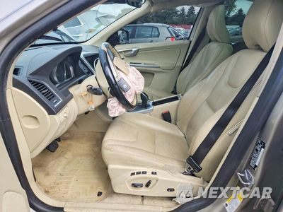 Zdjęcie 7 z 12 samochodu: 2015 VOLVO XC60 T5 PLATINUM VIN:YV440MDM7F2649410 - miniatura
