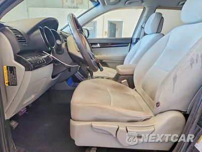 Zdjęcie 7 z 13 samochodu: 2012 KIA SORENTO LX VIN:5XYKT3A65CG252104 - miniatura