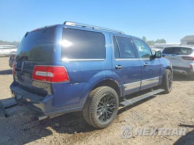 Trzecie zdjęcie samochodu z tyłu: 2013 LINCOLN NAVIGATOR VIN:5LMJJ2J5XDEL09001 - miniatura