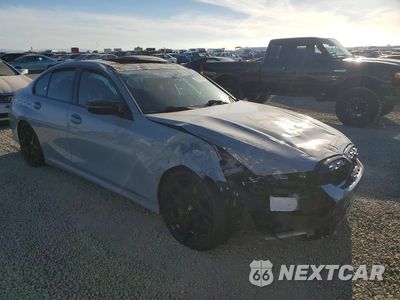 Czwarte zdjęcie samochodu z boku: 2026 BMW M340XI VIN:3MW69FT0XT8F87345 - miniatura