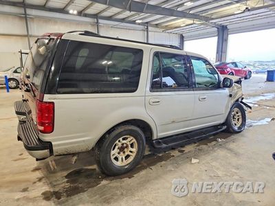 Trzecie zdjęcie samochodu z tyłu: 2000 FORD EXPEDITION XLT VIN:1FMPU16L4YLA93122 - miniatura