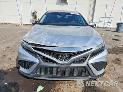 Piąte zdjęcie samochodu w środku: 2024 TOYOTA CAMRY SE VIN:4T1G11AK0RU202162 - miniatura