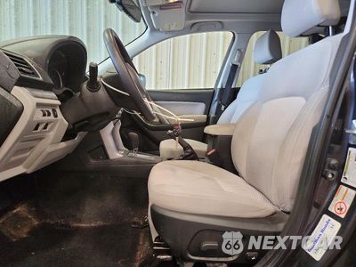 Zdjęcie 7 z 13 samochodu: 2017 SUBARU FORESTER 2.5I PREMIUM VIN:JF2SJAEC3HH407002 - miniatura