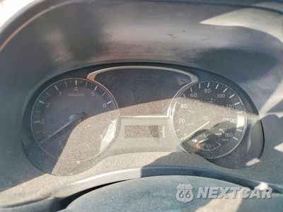 Zdjęcie 9 z 13 samochodu: 2015 NISSAN PATHFINDER SV VIN:5N1AR2MN7FC644030 - miniatura