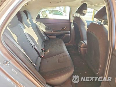 Zdjęcie 10 z 13 samochodu: 2025 HYUNDAI ELANTRA SE VIN:KMHLL4DG6SU008131 - miniatura