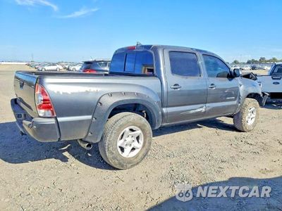 Trzecie zdjęcie samochodu z tyłu: 2015 TOYOTA TACOMA DOUBLE CAB PRERUNNER VIN:3TMJU4GN9FM174530 - miniatura