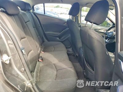 Zdjęcie 10 z 12 samochodu: 2018 MAZDA 3 SPORT VIN:3MZBN1U79JM262151 - miniatura