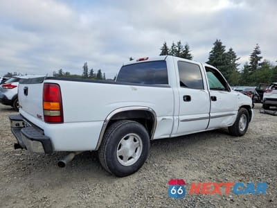 Trzecie zdjęcie samochodu z tyłu: 2004 GMC NEW SIERRA C1500 VIN:2GTEC13T741362152 - miniatura