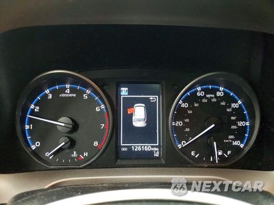 Zdjęcie 9 z 13 samochodu: 2017 TOYOTA RAV4 XLE VIN:JTMRFREV9HJ124157 - miniatura