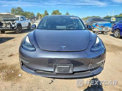 Piąte zdjęcie samochodu w środku: 2021 TESLA MODEL 3 VIN:5YJ3E1EA2MF923271 - miniatura