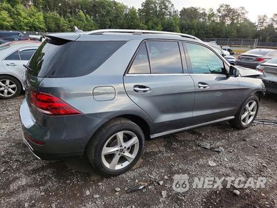 Trzecie zdjęcie samochodu z tyłu: 2018 MERCEDES-BENZ GLE 350 4MATIC VIN:4JGDA5HB1JB144059 - miniatura